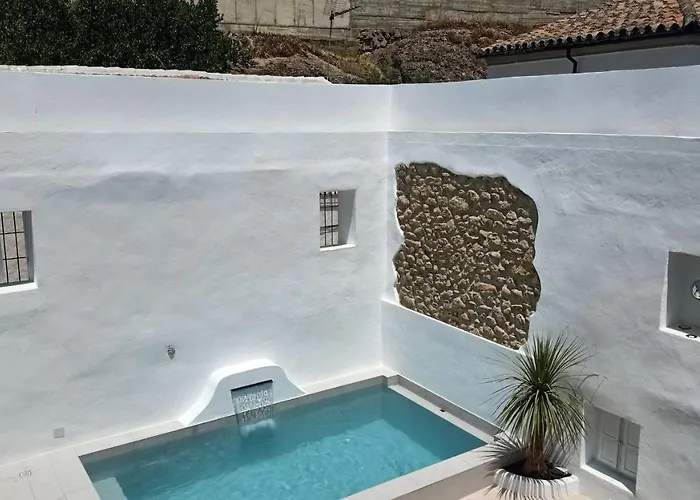 隆达美景俱乐部住宿加早餐旅馆