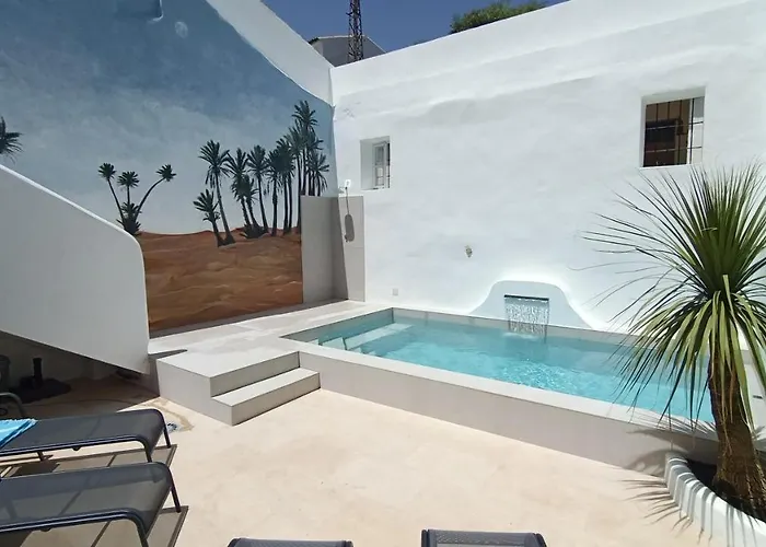 乡村民宿 隆达美景俱乐部住宿加早餐旅馆 龙达